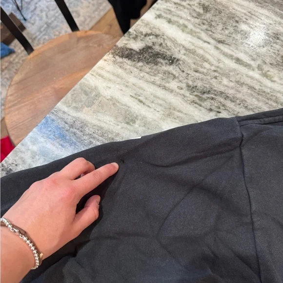 Men’s Brixton Hoodie Size Large Black - Picture 4 of 5